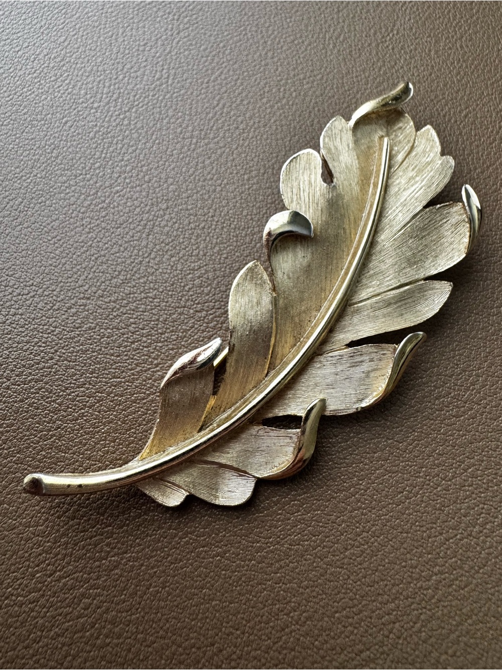 Vintage Trifari Leaf Brooch Gold Tone Textured Swirling Statement Pin